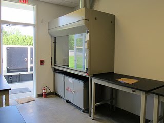 Chemical fume hood